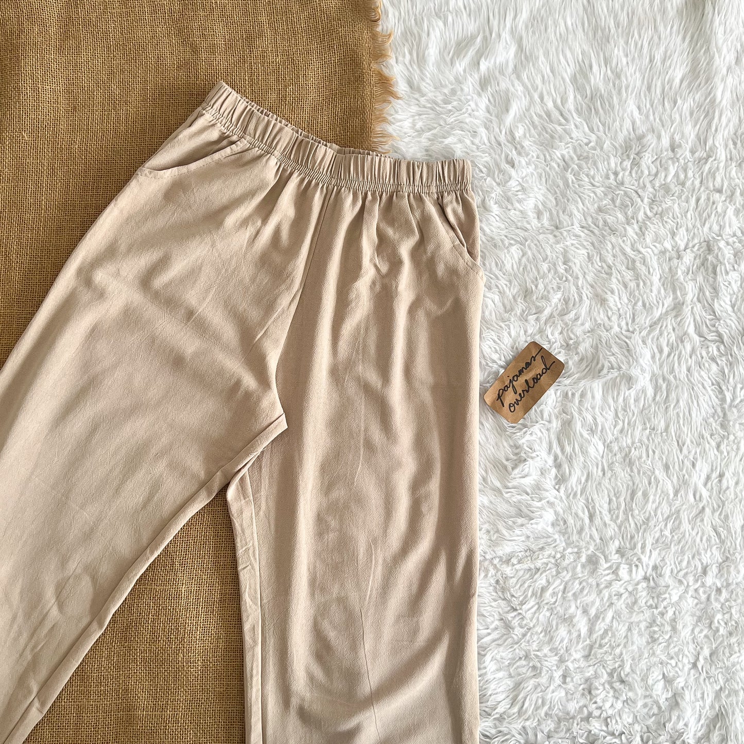 FLOWY PANTS | crumpled flowy pants with pocket | PajamasOverload