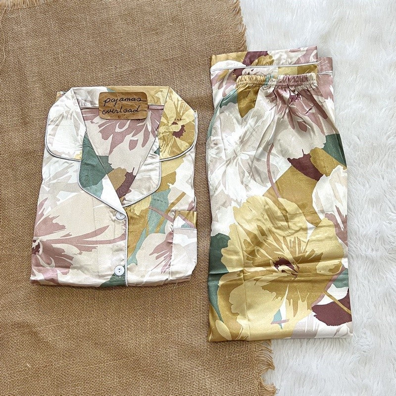 PHOEBE | satin shortsleeves + pants sleepwear pajama set | PajamasOverload