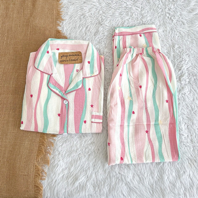 KITTY | bubble/crumpled shortsleeves + shorts sleepwear pajama set | PajamasOverload
