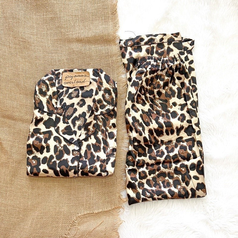 PHOEBE | satin shortsleeves + pants sleepwear pajama set | PajamasOverload