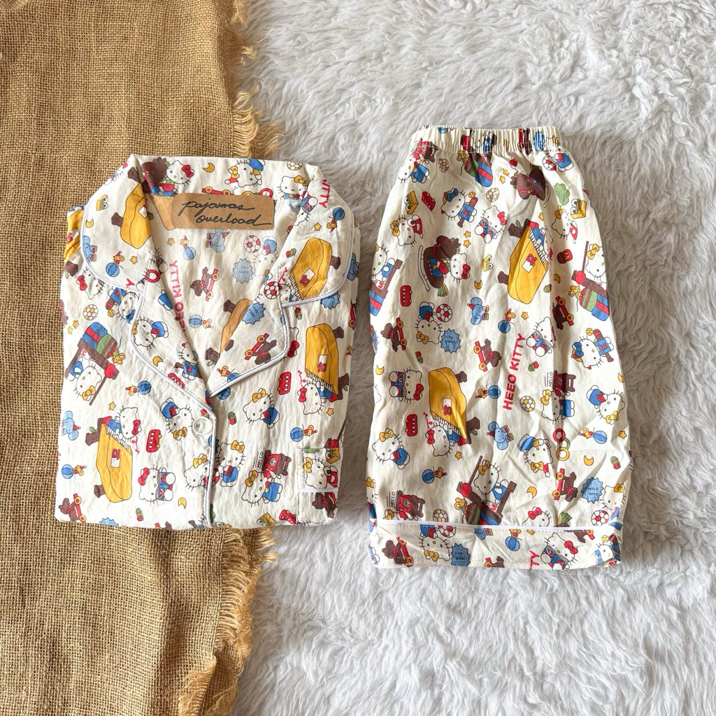 KITTY | bubble/crumpled shortsleeves + shorts sleepwear pajama set | PajamasOverload