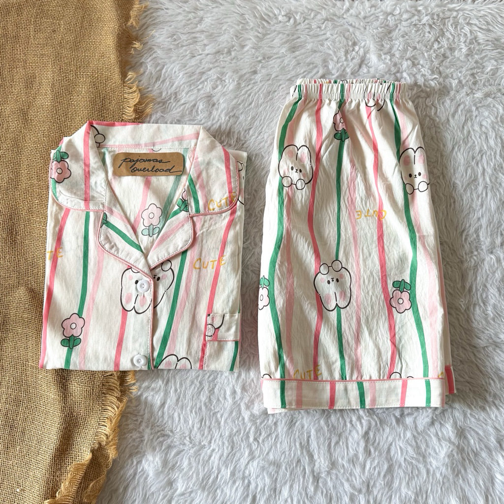 KITTY | bubble/crumpled shortsleeves + shorts sleepwear pajama set | PajamasOverload