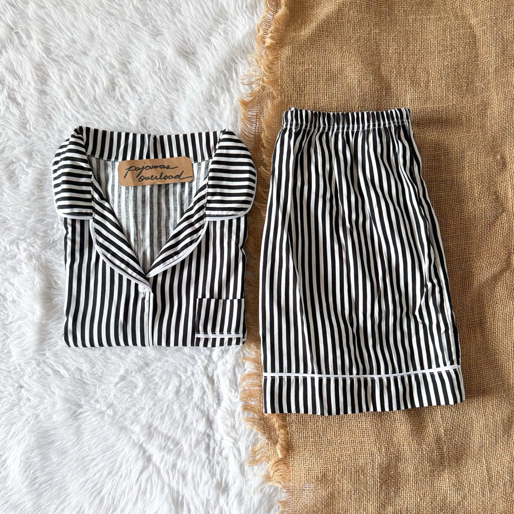 MONICA | soft linen shortsleeves + shorts sleepwear pajama set | PajamasOverload