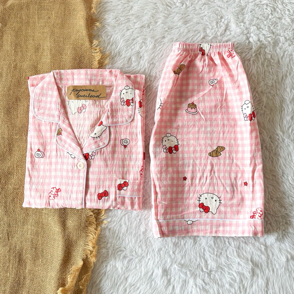 KITTY | bubble/crumpled shortsleeves + shorts sleepwear pajama set | PajamasOverload