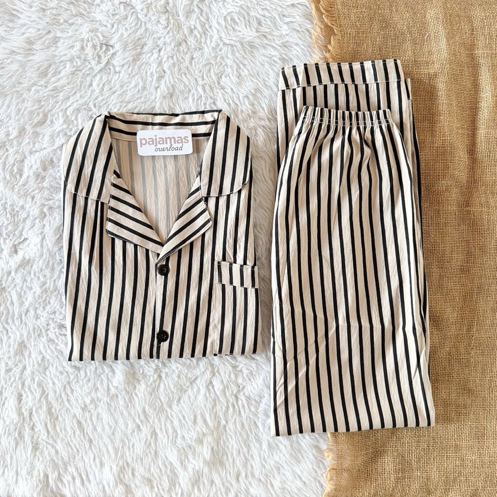 MIKE CRUMPLED | crumpled shortsleeves + pants sleepwear pajama set for MEN | PajamasOverload