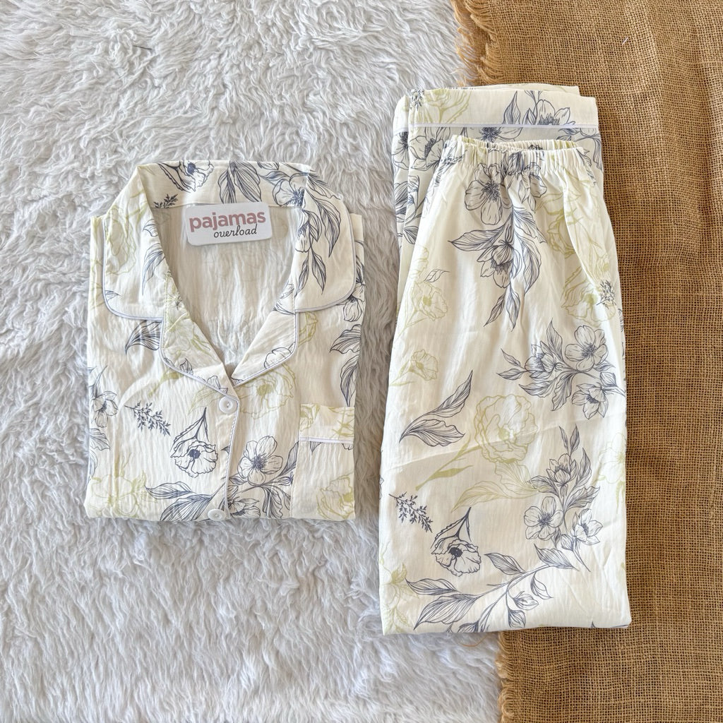 TINA | crumpled shortsleeves top + pants sleepwear pajama set | PajamasOverload