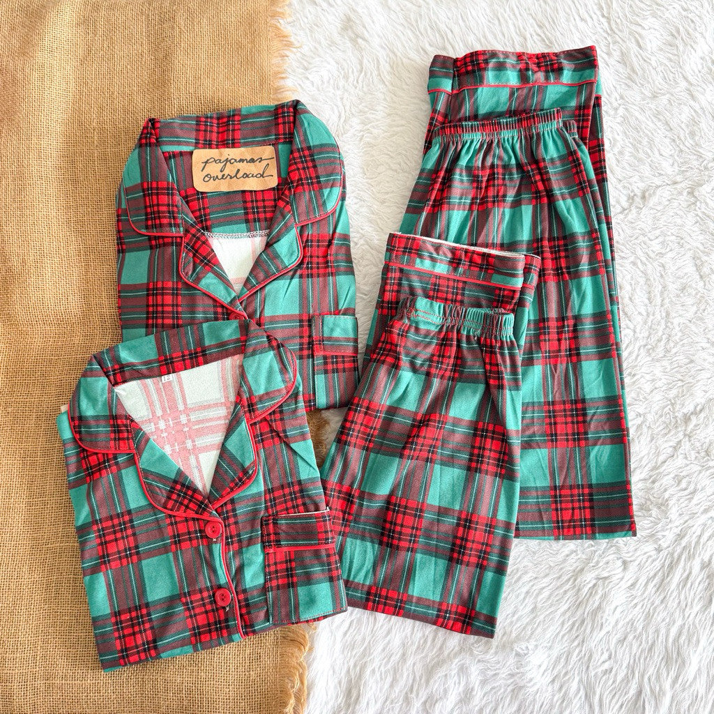 CHRISTMAS BUTTONDOWN FAMILY | polycotton shortsleeves top + pants sleepwear set | PajamasOverload