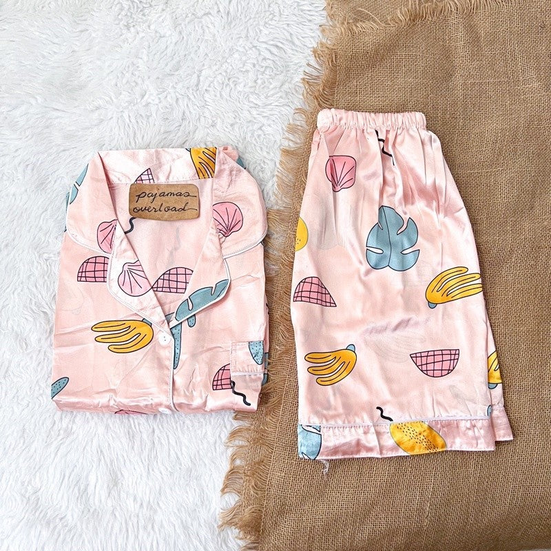 RACHEL | satin shortsleeves + shorts pajama set | PajamasOverload