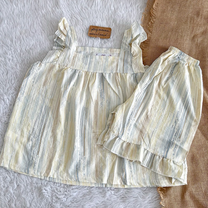 MARIKIT | bubble gauze ruffled sleeveless top + ruffled shorts sleepwear set | PajamasOverload