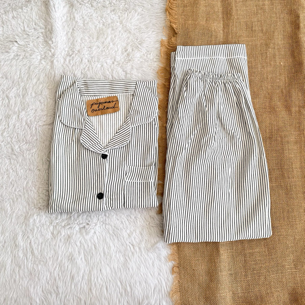 TINA | crumpled shortsleeves top + pants sleepwear pajama set | PajamasOverload