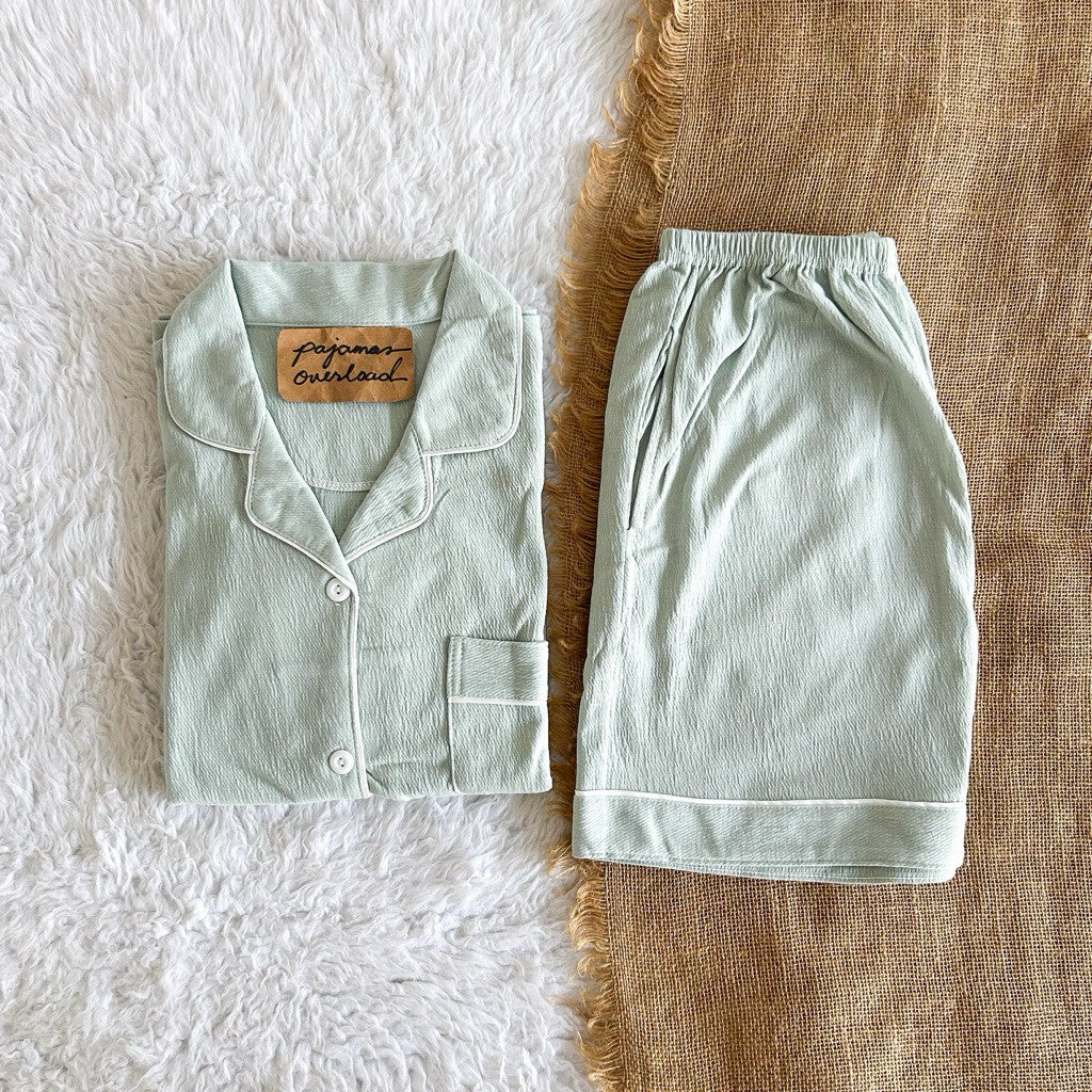 KITTY | bubble/crumpled shortsleeves + shorts sleepwear pajama set | PajamasOverload