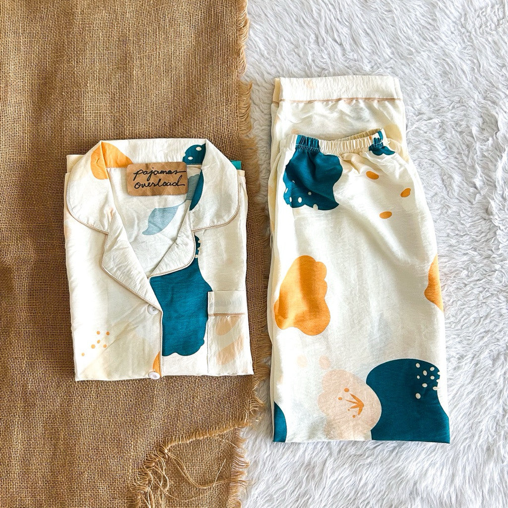 TINA | crumpled shortsleeves top + pants  pajama set | PajamasOverload