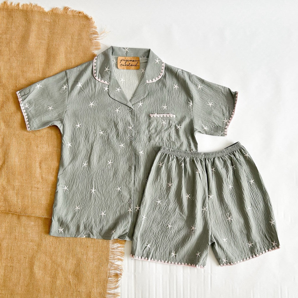 KITTY | bubble/crumpled shortsleeves + shorts sleepwear pajama set | PajamasOverload