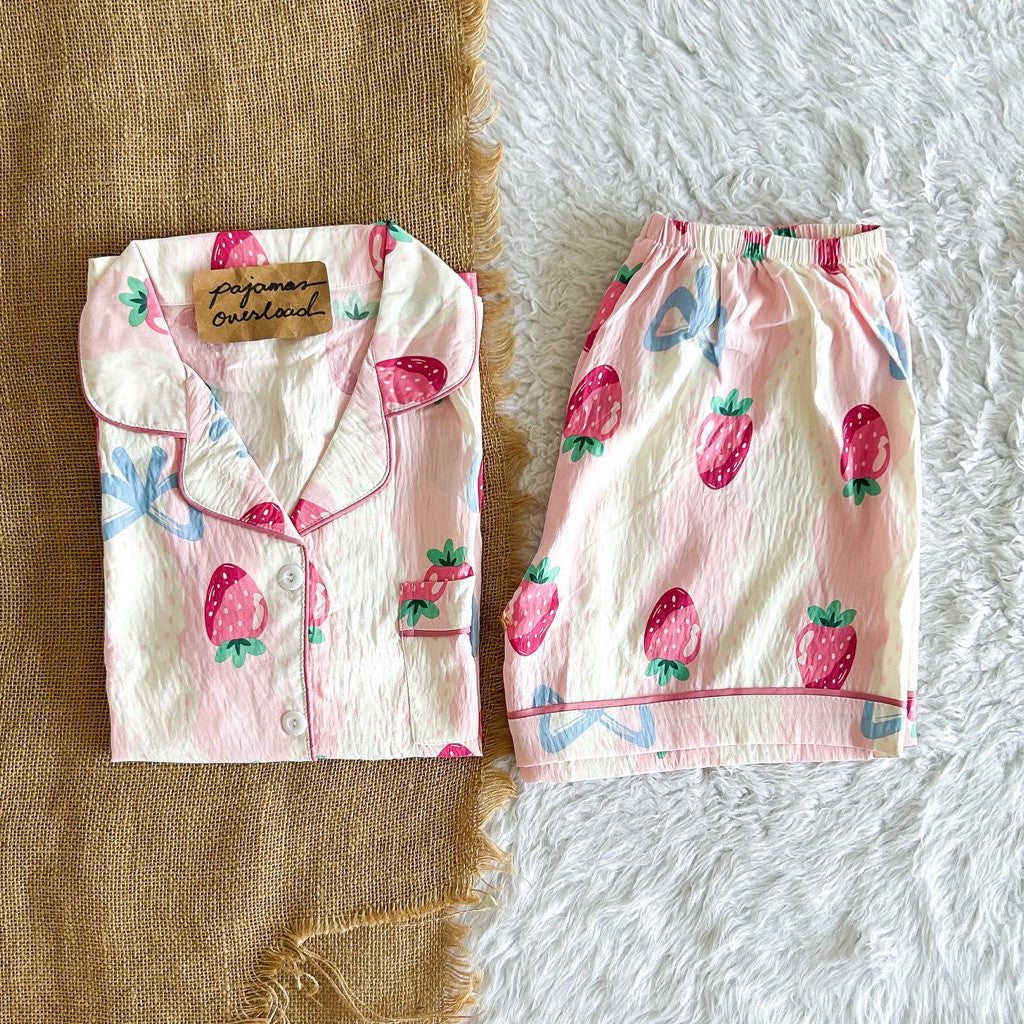 KITTY | bubble/crumpled shortsleeves + shorts sleepwear pajama set | PajamasOverload